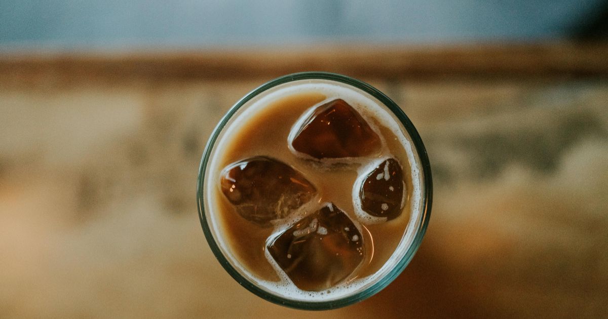 ミロが冷たい牛乳でうまく溶けない理由とは？