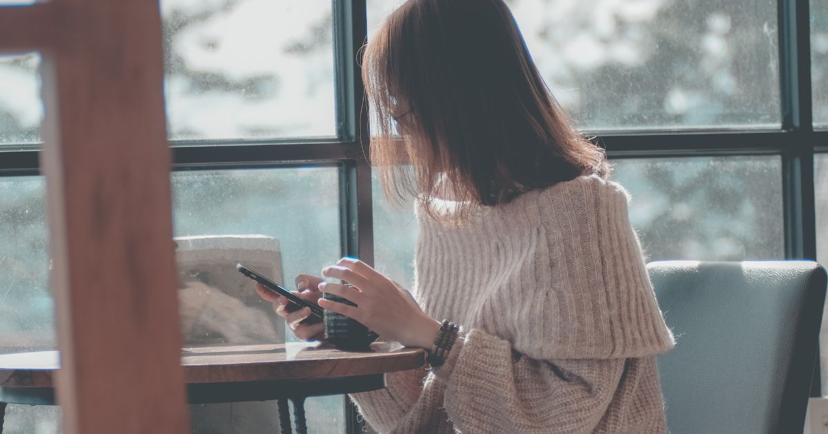 8813からの電話って何？その意味と背景をわかりやすく解説