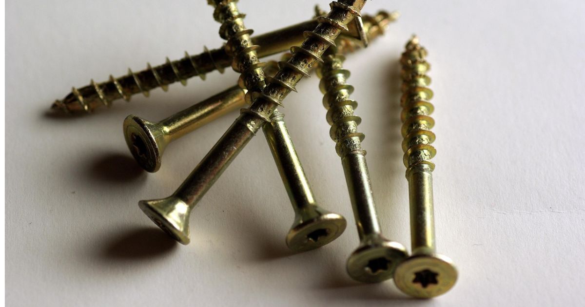 そのネジ、本当に星形ドライバーが必要？