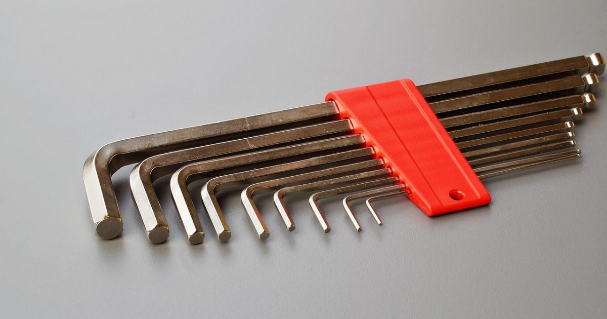 六角ネジを緩める基本テクニック