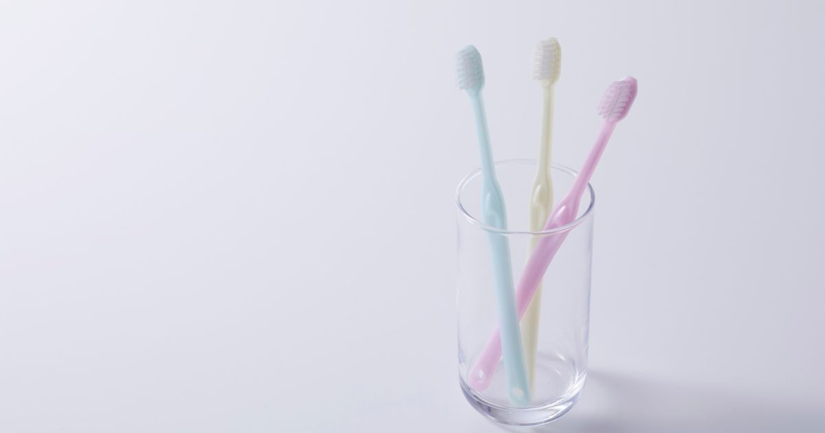 実際に使ってみた！100均入れ歯ブラシのリアルレビュー