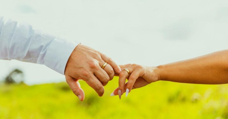 返事のあとに意識したいさりげない行動