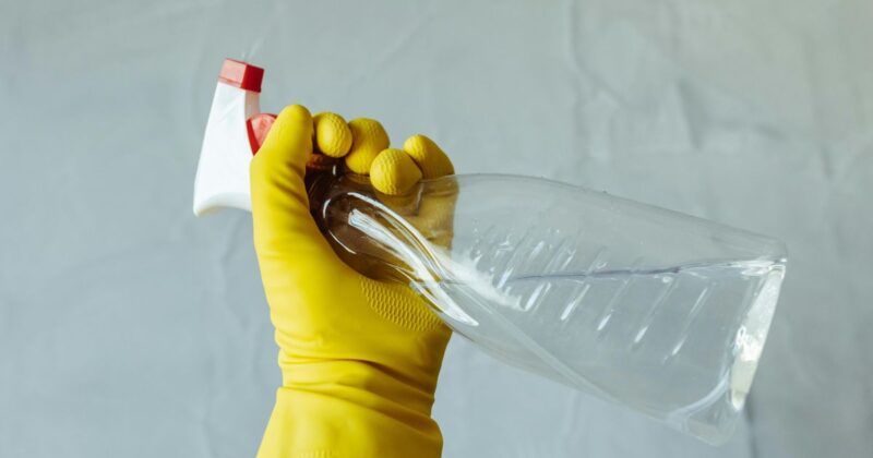 アルカリ電解水クリーナーとの使い分け