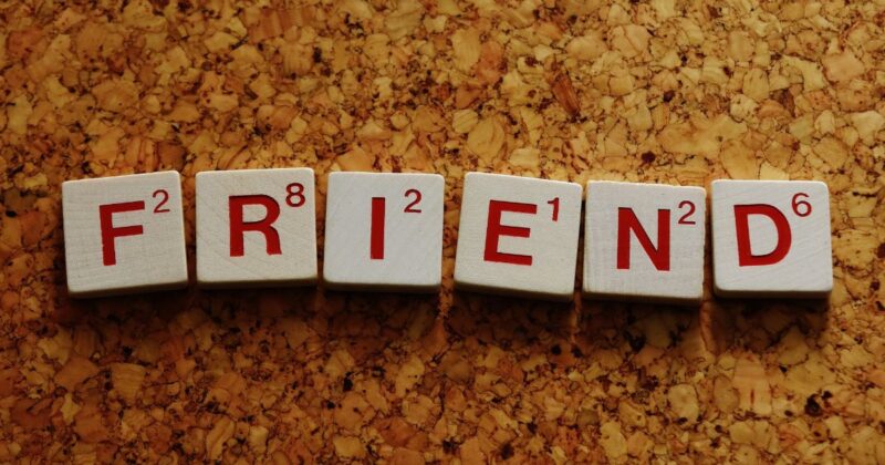 四字熟語で仲間への想いを表す魅力とは