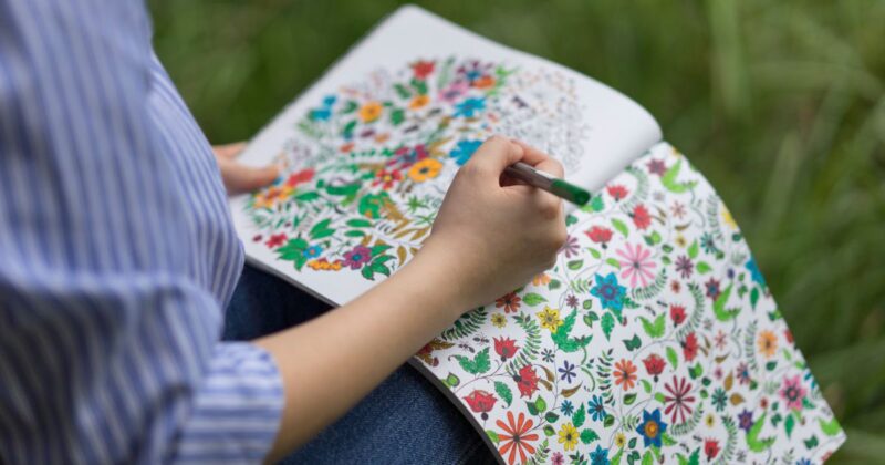 どんな時間に向いている？セリア大人塗り絵の楽しみ方