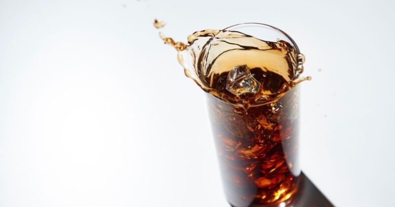 避けたほうが無難な飲み物の特徴