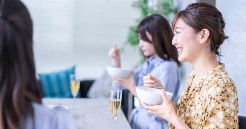 久しぶりの友達と会話が続きやすい質問例