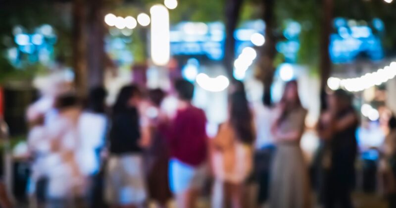 同窓会の二次会に参加する時の注意点