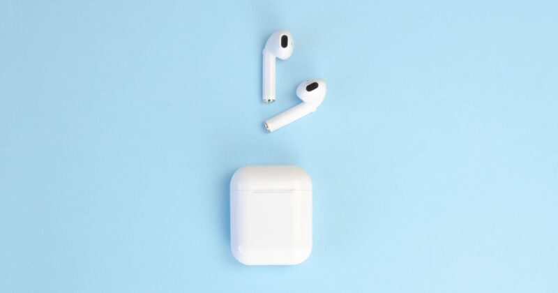 AirPodsを片方失くした時はまず何をすればいい？