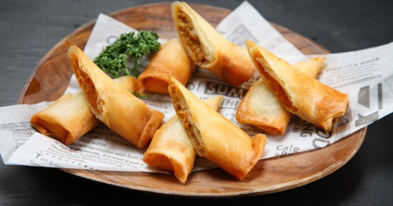 フライパンで作れる焼きライスペーパーの簡単アレンジ